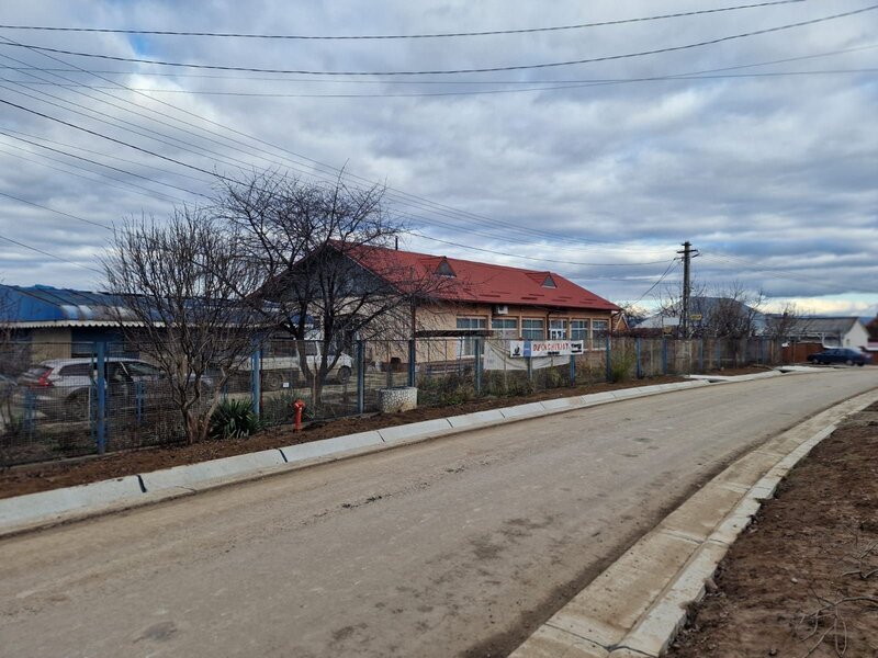 Buciumi. Se ofera spre vanzare / inchiriere cladire cu spatiu comercial